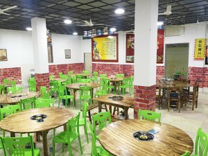 福建漳州牛杂火锅加盟店室内